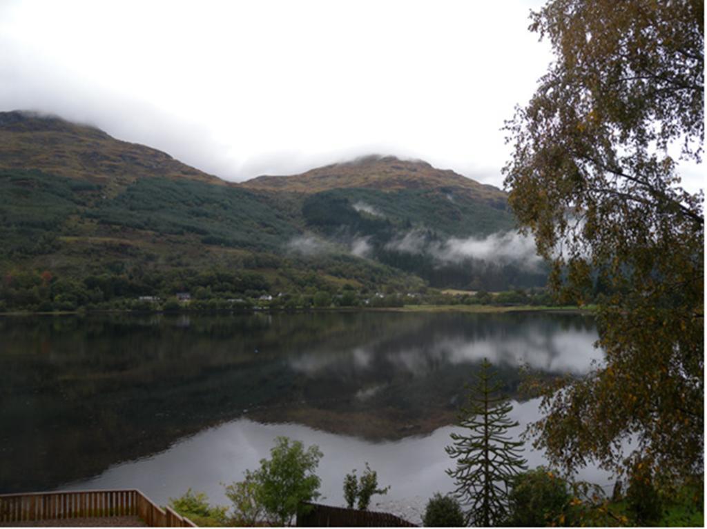 Ferienwohnung Ben Arthur'S Bothy Luxury Flat Arrochar Zimmer foto